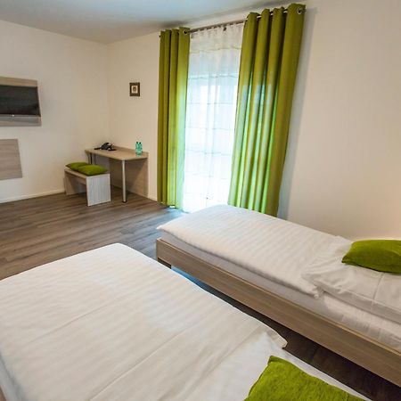 Hotel Anna Hilden Rum bild